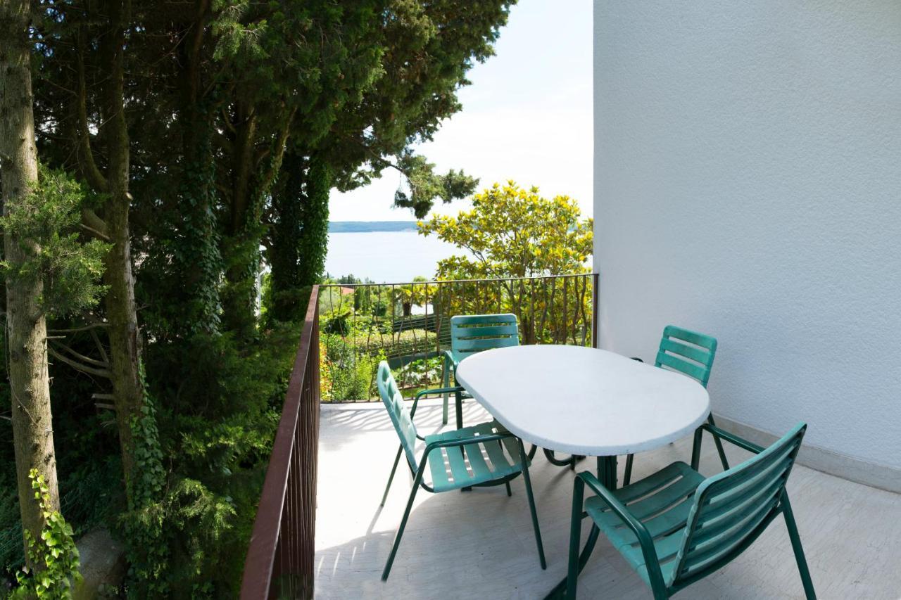 Beautiful Apartment With Picturesque View And Free Parking Portoroz Exterior photo